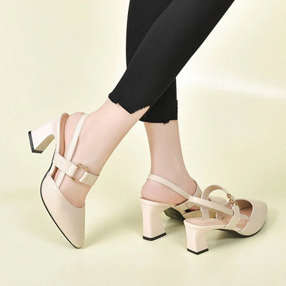 Pantofi eleganți pentru un aspect rafinat 